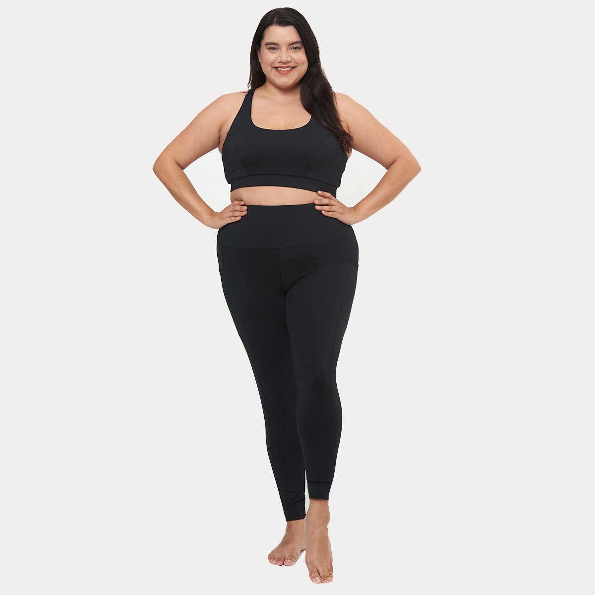 Main Hi-Rise Square Pocket Leggings - Black Solid image